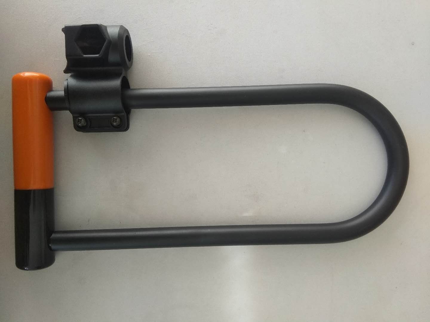 堅固與靈活兼?zhèn)?ulac優(yōu)力自行車鎖鏈條鎖的全面防盜解析
